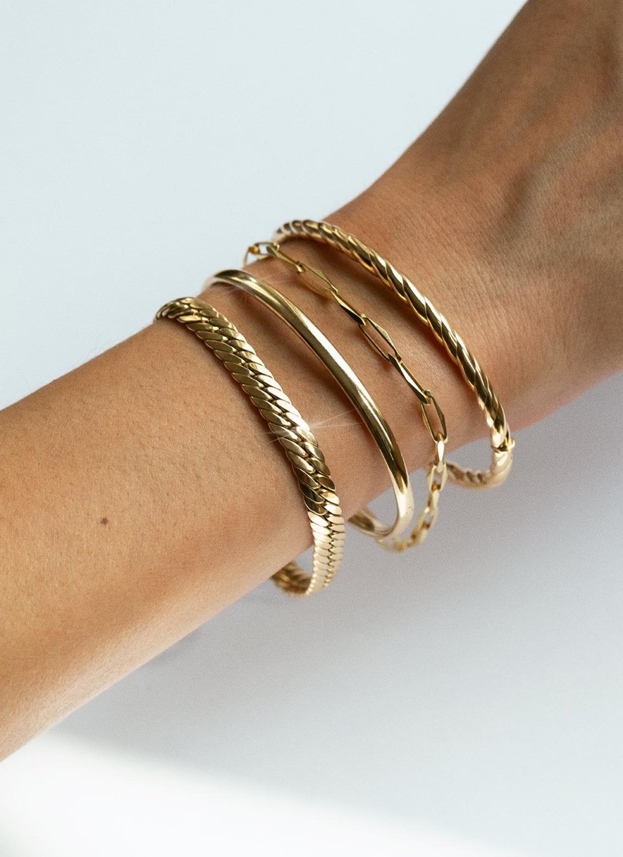 Studio Kroewe - Classic oval 4mm bangle 14k gold