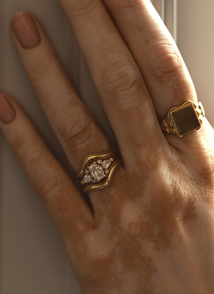 Riddy diamond emerald may birthstone 14k gold - Studio Kroewe