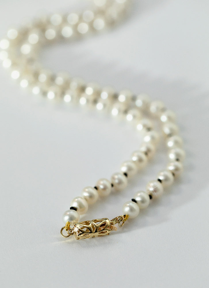 Ishtar pearl necklace 14k gold