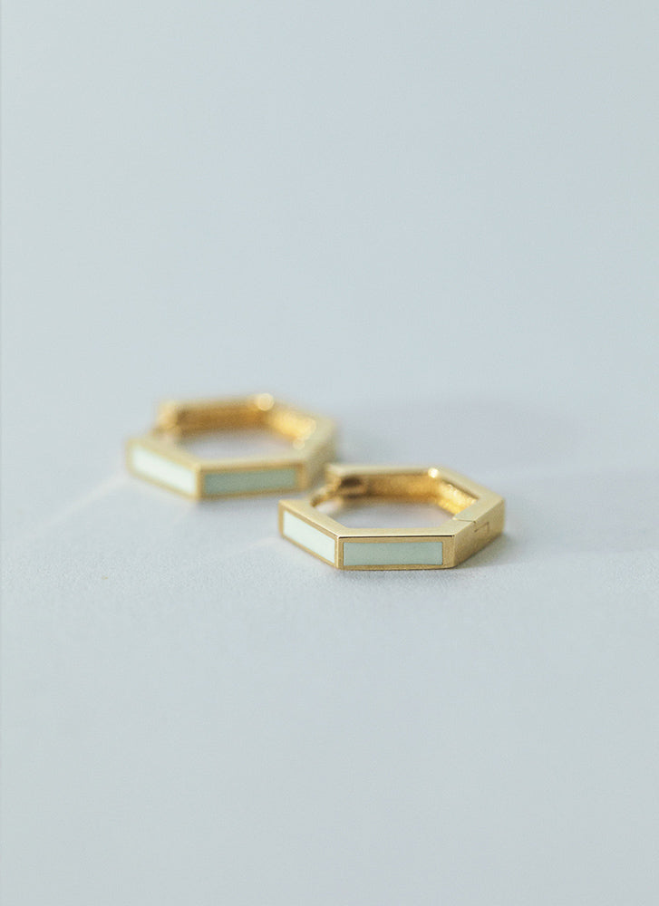 Prim twisted earrings 14k gold