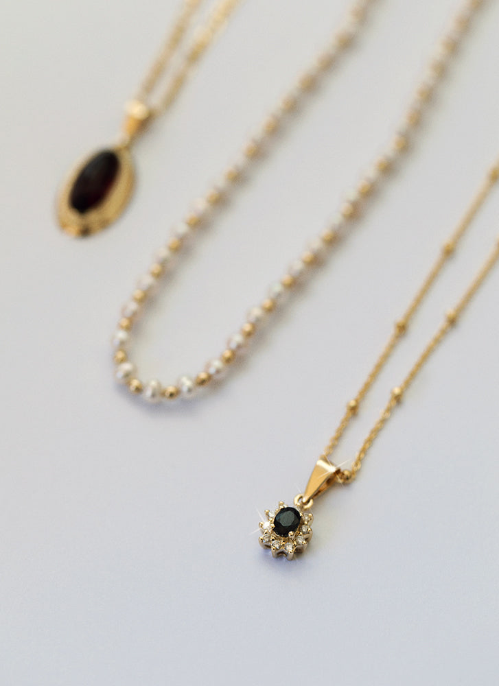 Triss diamond sapphire charm 14k gold