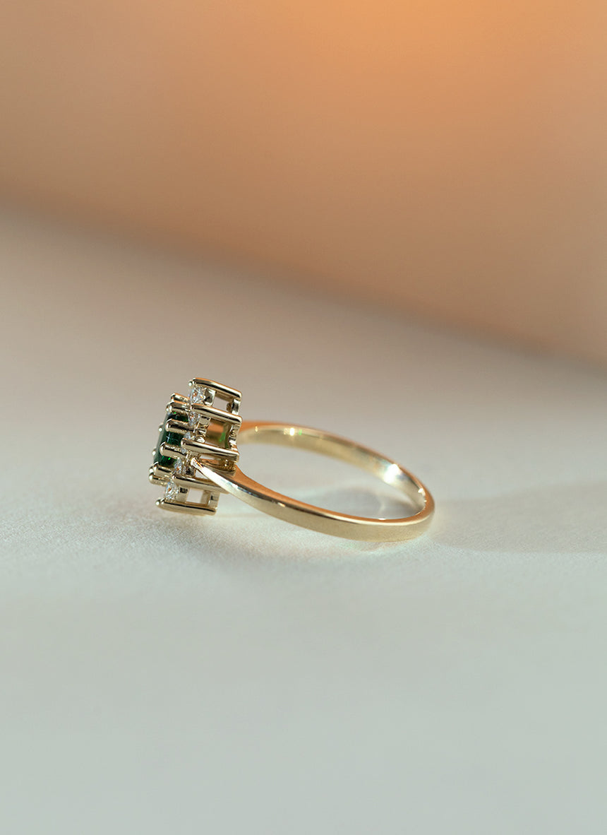 Yoki diamant tsavoriet entourage ring 14k goud