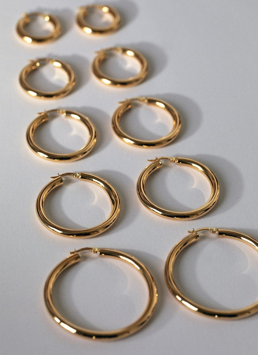 Austen hoop earrings 14k gold - Studio Kroewe