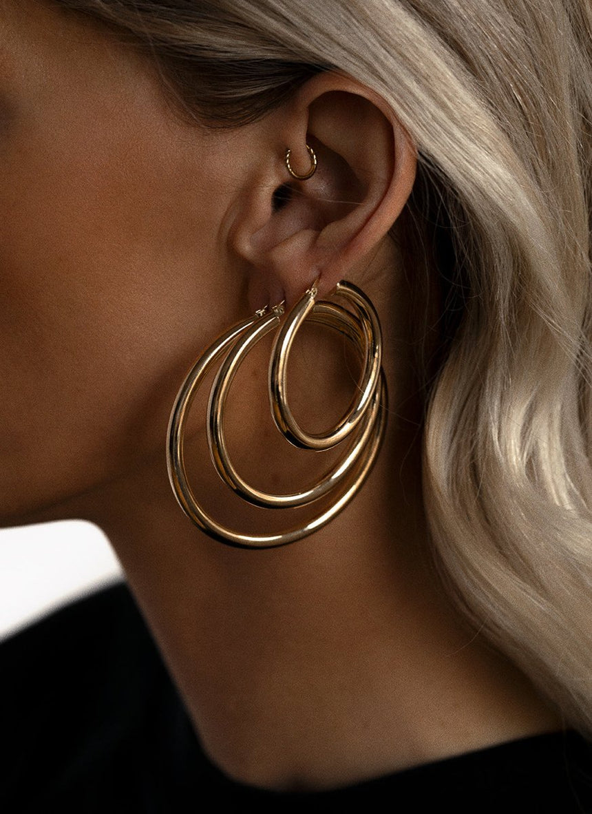 Austen hoop earrings 14k gold - Studio Kroewe