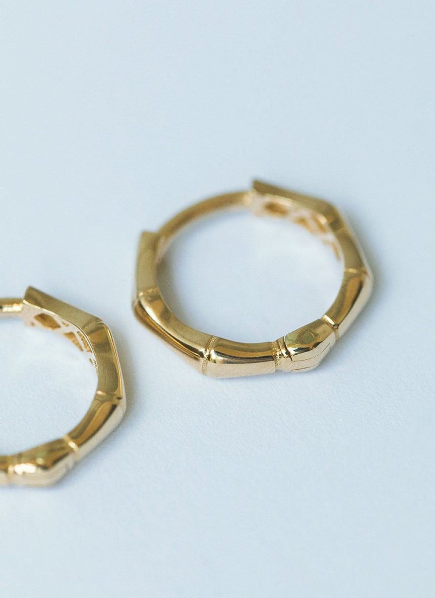 Bamboo medium earrings 14k gold - Studio Kroewe