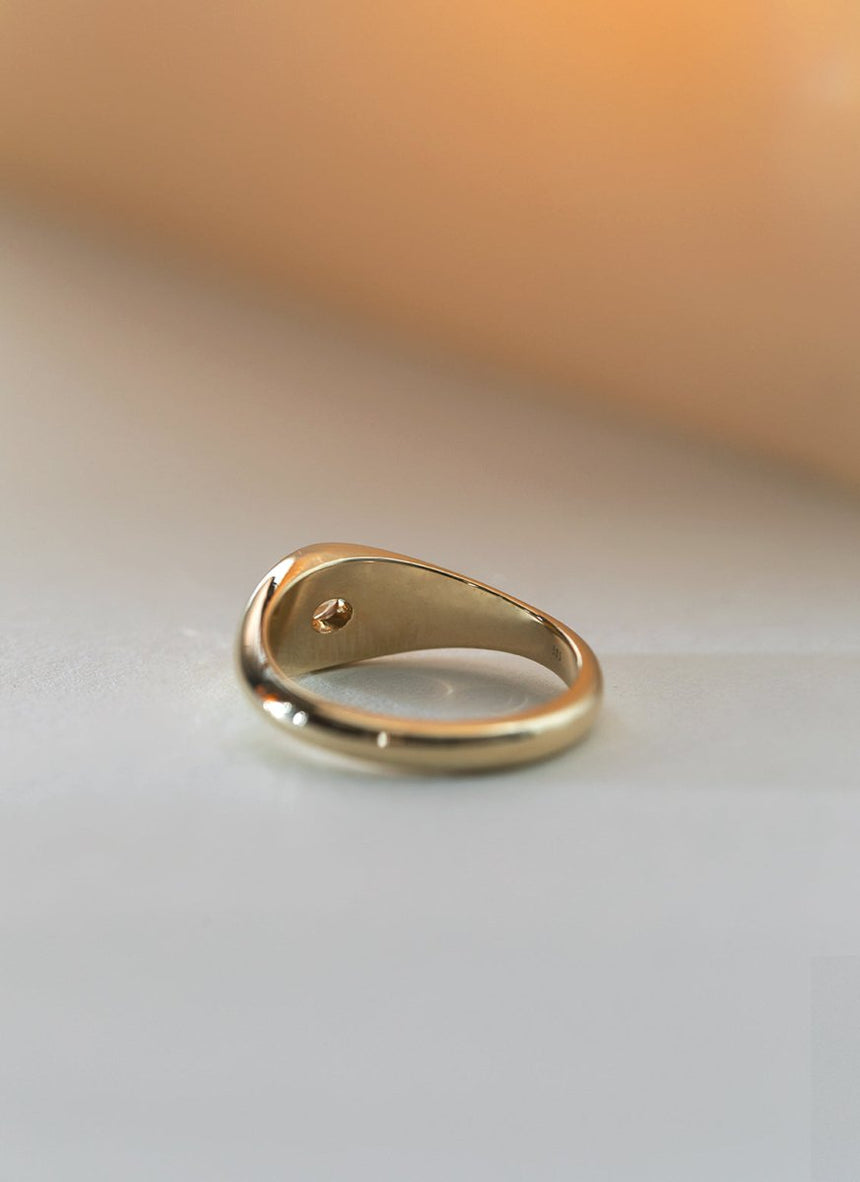 Bear golden topaz ring 14k gold - Studio Kroewe