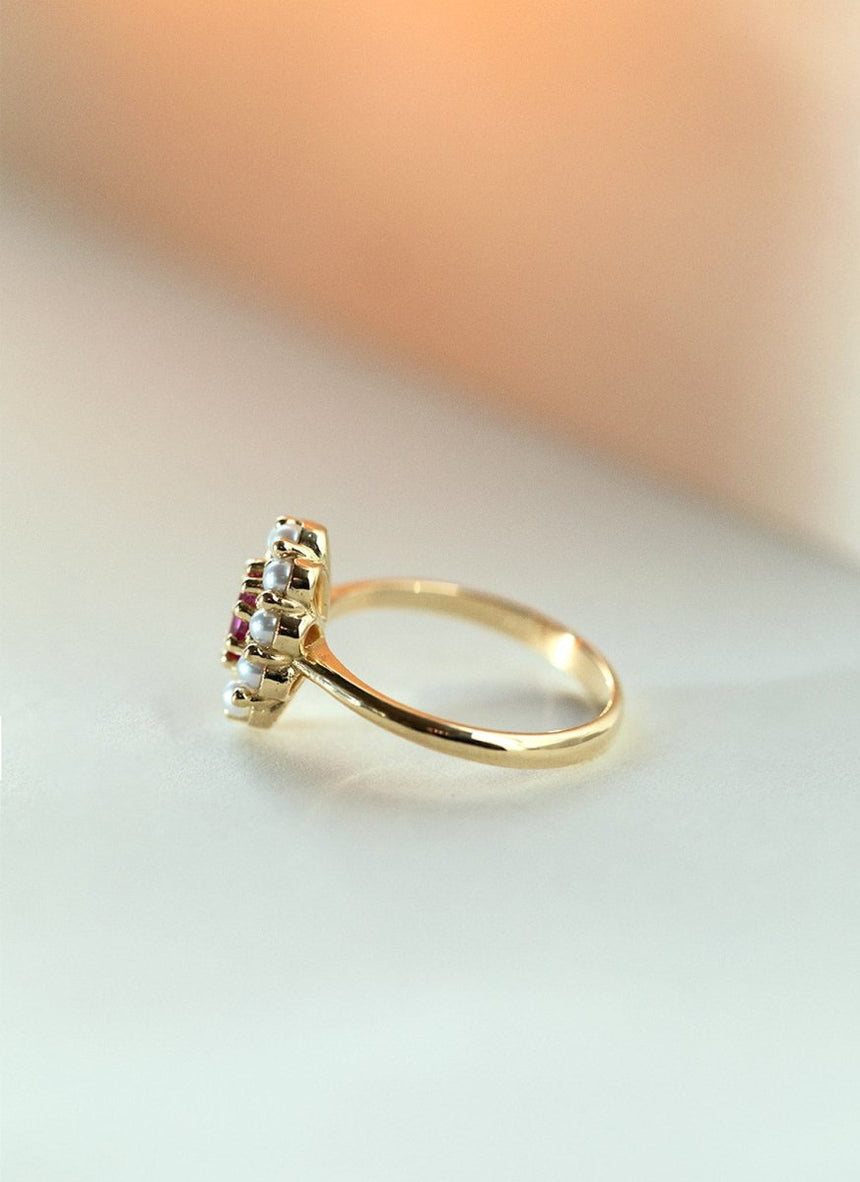 Billie ruby pearl entourage ring 14k gold - Studio Kroewe