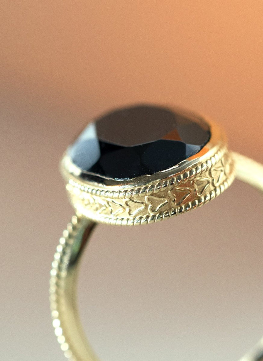 Limited Edition - Frankie golden beryl ring 14k gold - Studio Kroewe