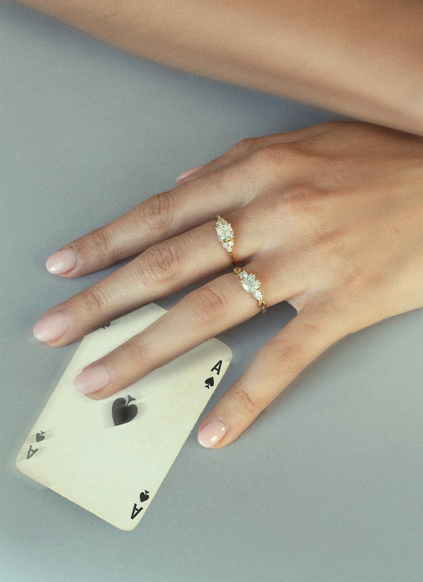 Limited Edition | Rumi green blue sapphire ring 14k gold - Studio Kroewe