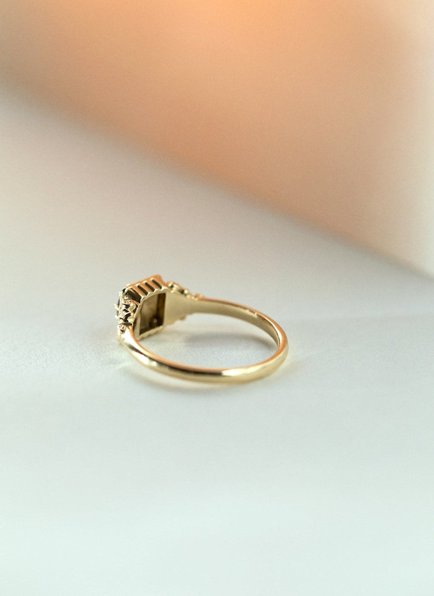 Clover ruby ring 14k gold - Studio Kroewe