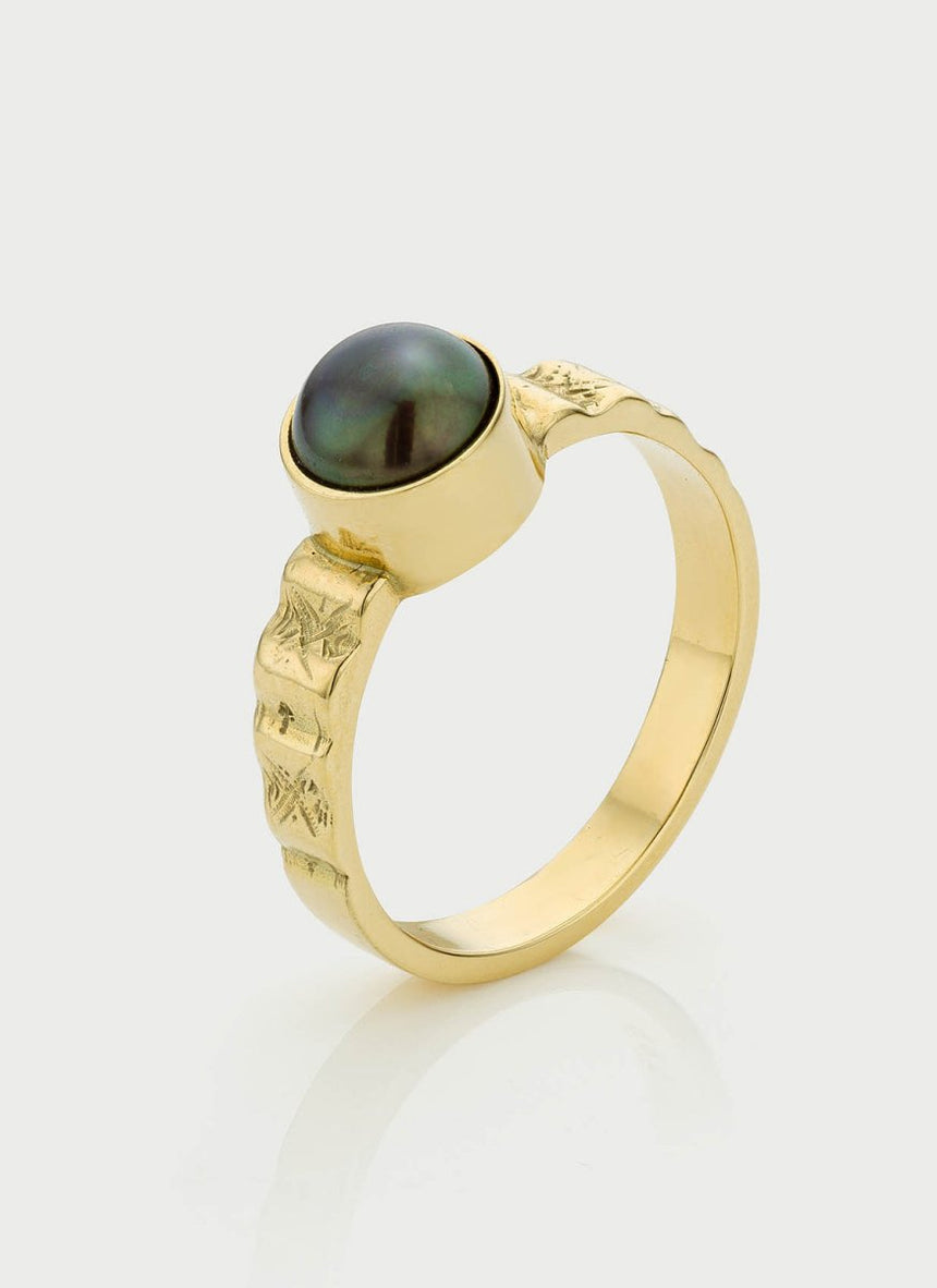 Coco black pearl ring 14k gold - Studio Kroewe