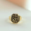Custom woody signet ring 14k gold - Studio Kroewe