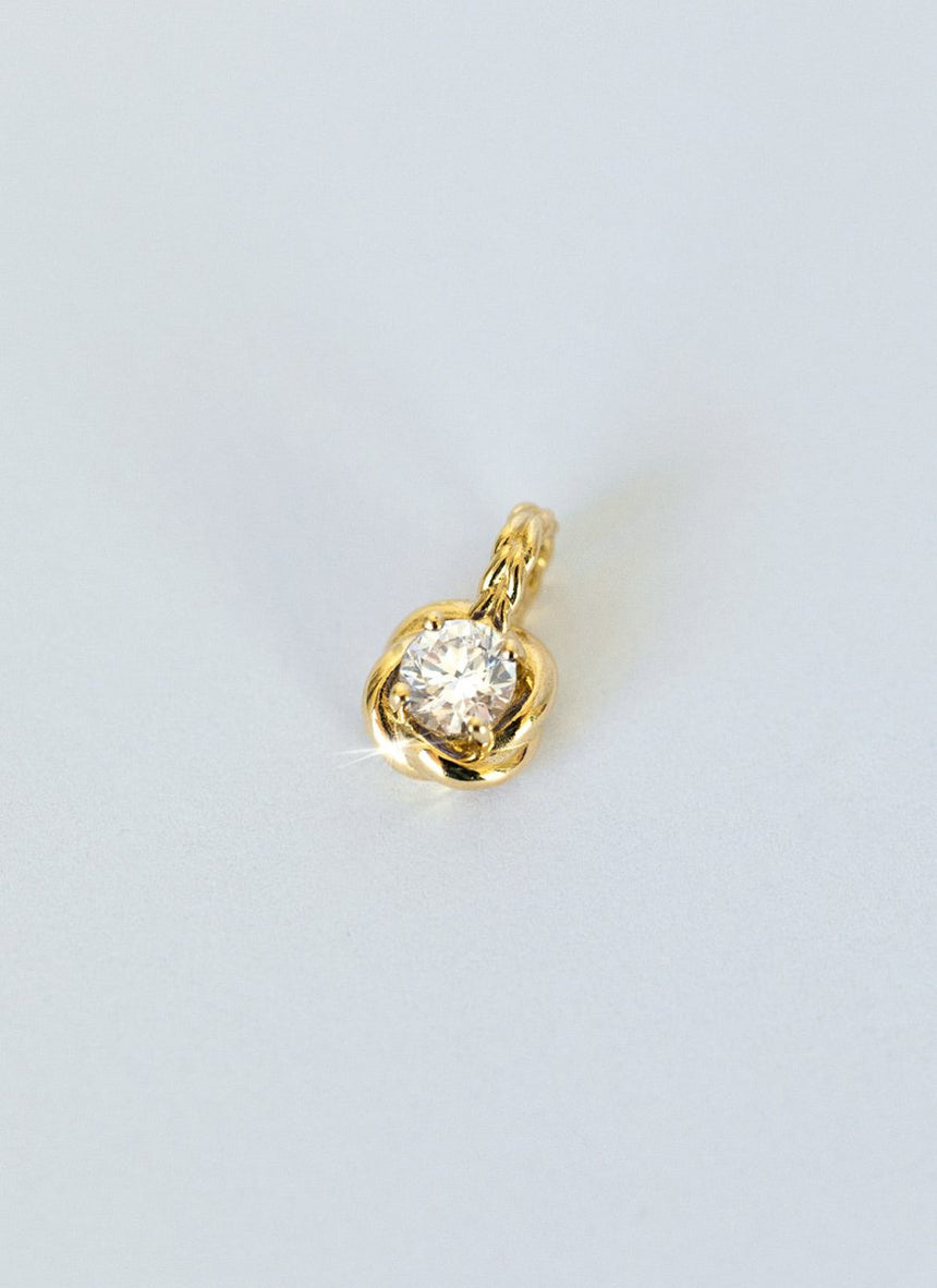 Trixie blue topaz ring 14k gold - Studio Kroewe
