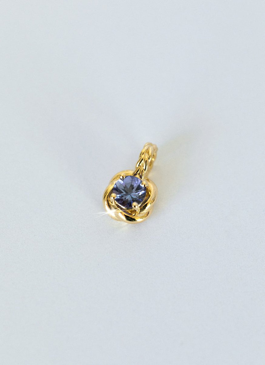 Trixie blue topaz ring 14k gold - Studio Kroewe
