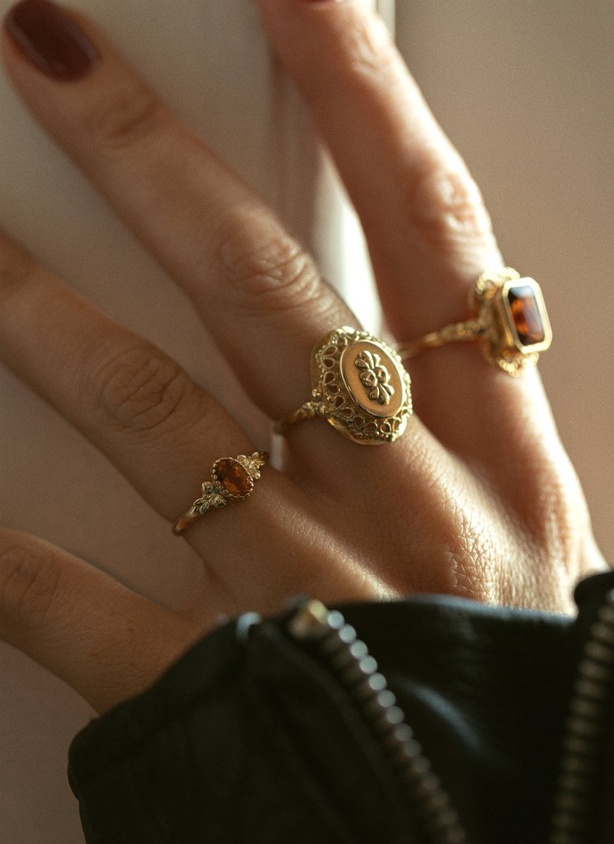Georgia diamond ring 14k gold - Studio Kroewe