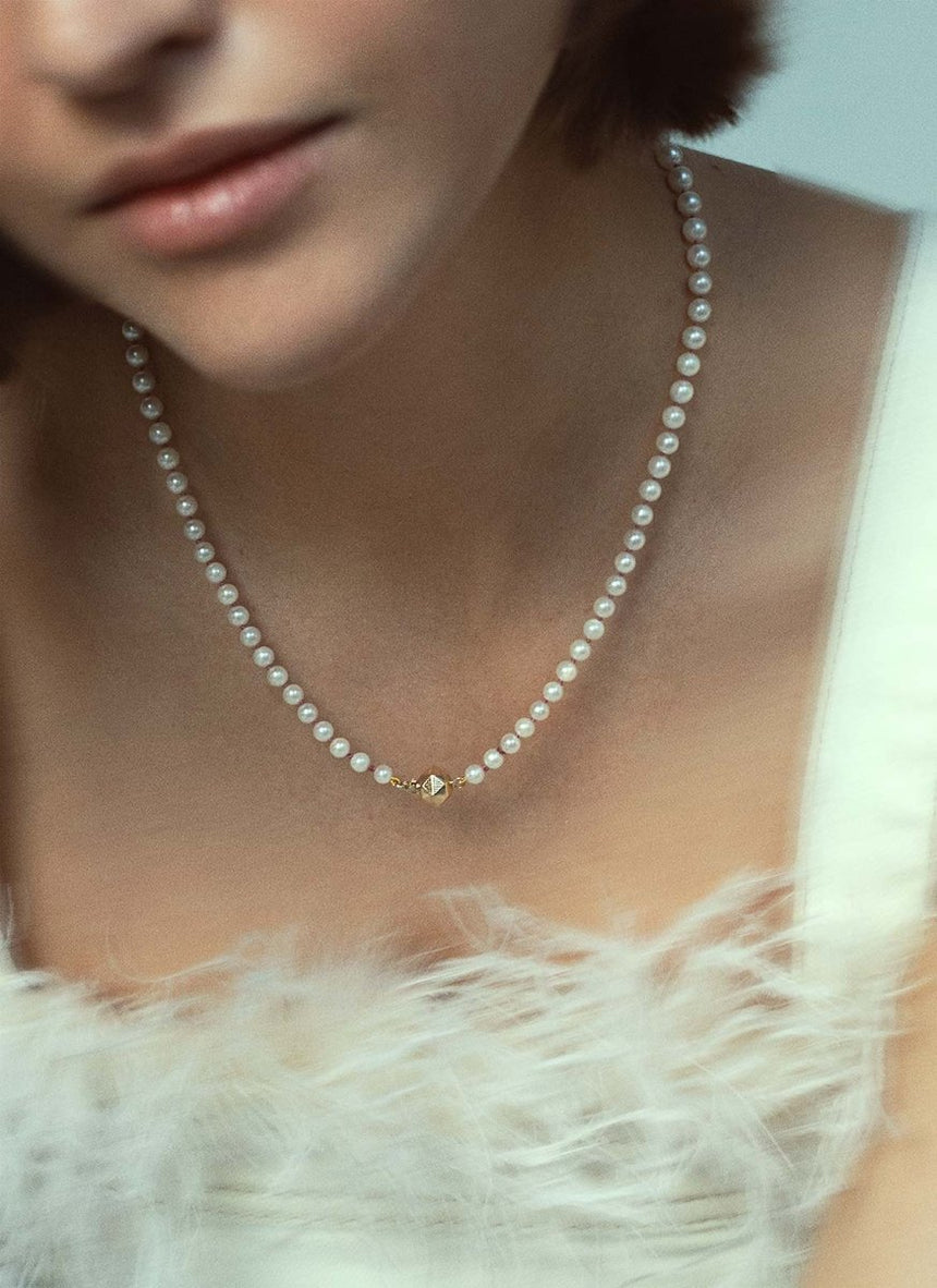 Fenna pearl necklace 14k gold - Studio Kroewe