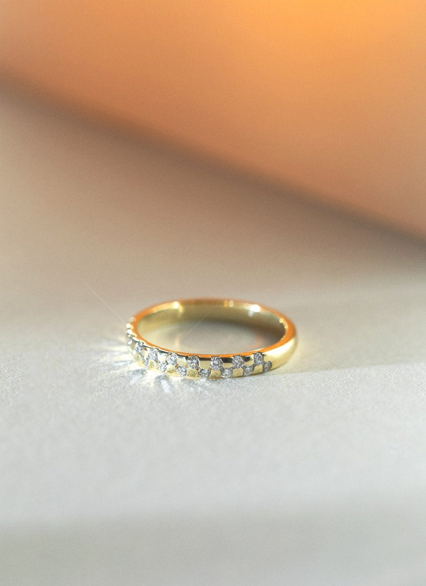 Franny diamond ring 14k gold - Studio Kroewe