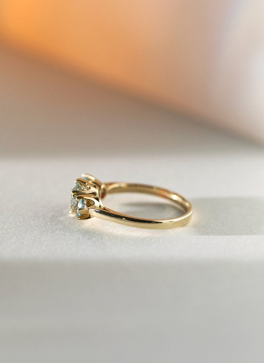 Frida aquamarine ring 14k gold - Studio Kroewe