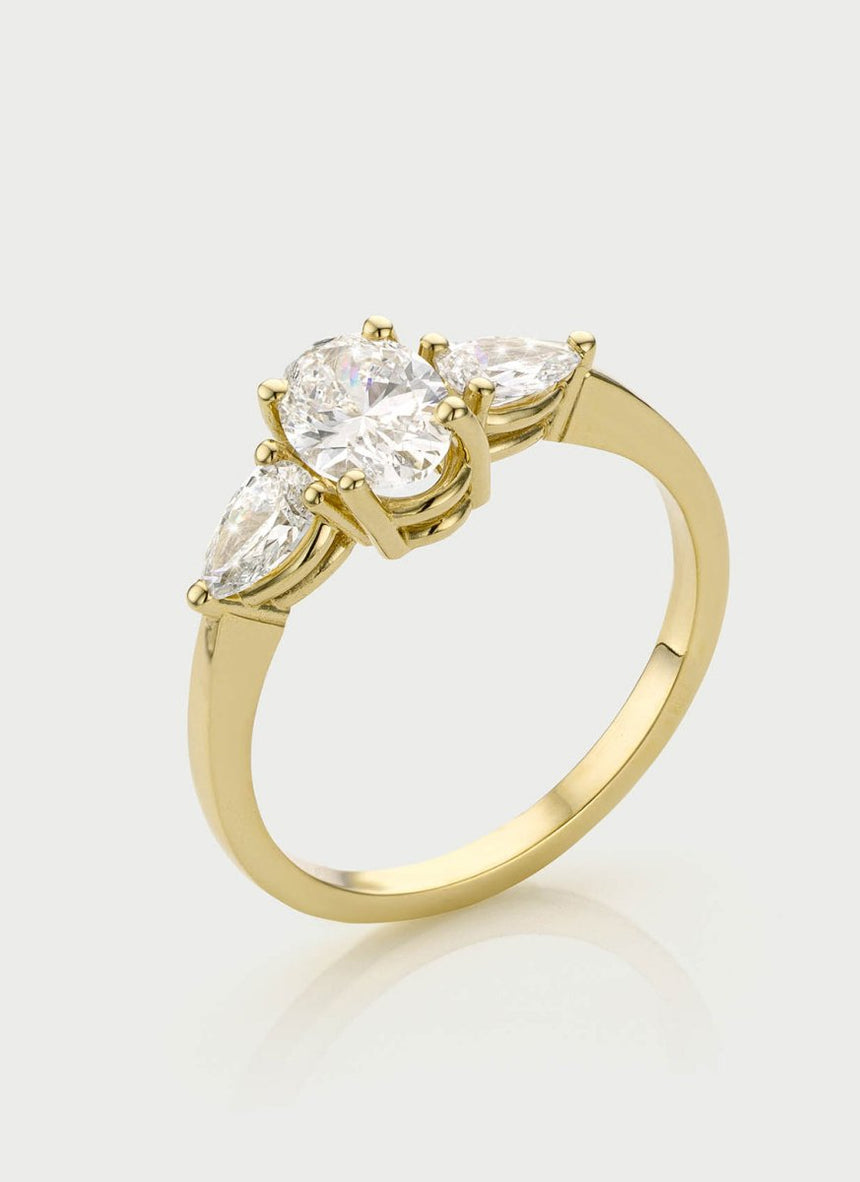 Georgia diamond ring 14k gold - Studio Kroewe