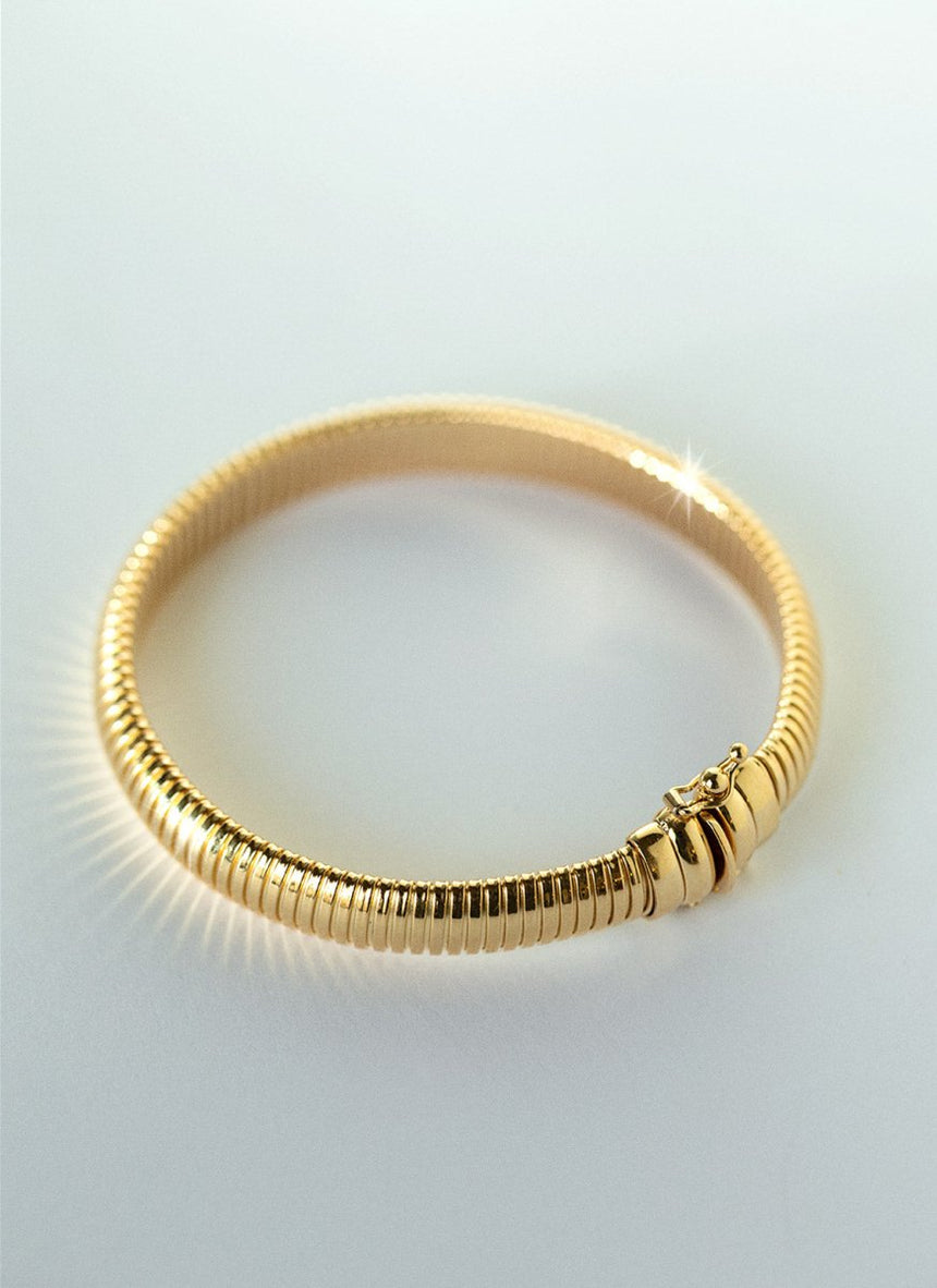 Grace tubo bracelet 14k gold - Studio Kroewe
