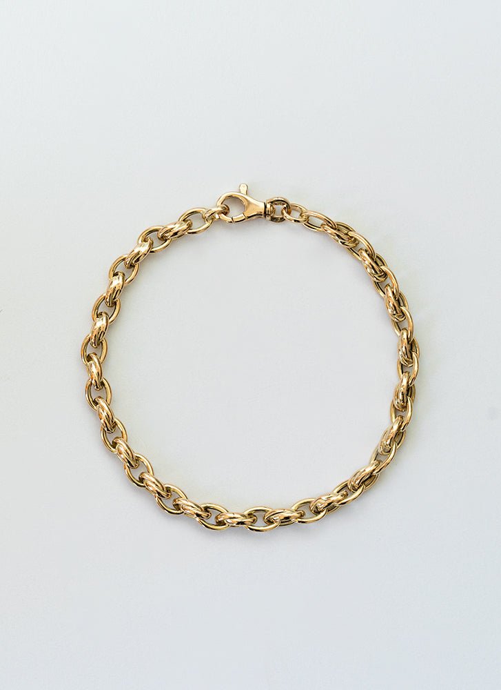 Prim twisted earrings 14k gold - Studio Kroewe