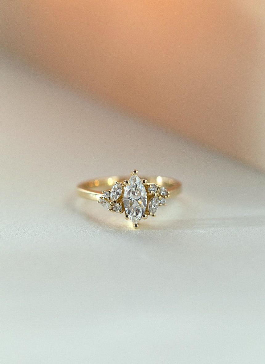 Josie marquise diamond ring 14k gold - Studio Kroewe