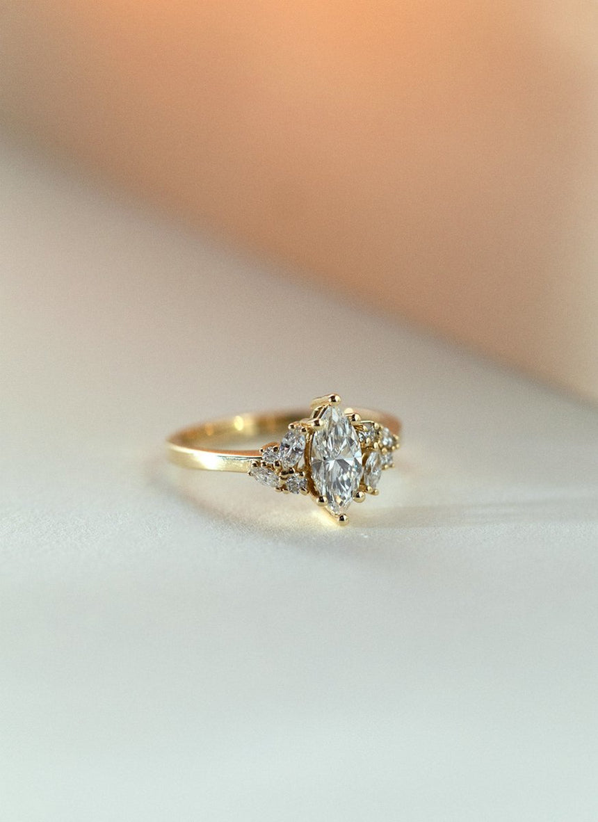 Limited Edition | Rumi green blue sapphire ring 14k gold - Studio Kroewe