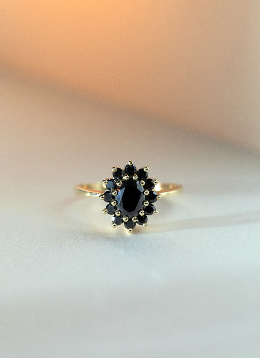 Kate black diamond entourage ring 14k gold - Studio Kroewe