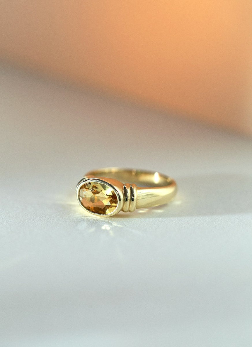 Limited Edition - Frankie golden beryl ring 14k gold - Studio Kroewe