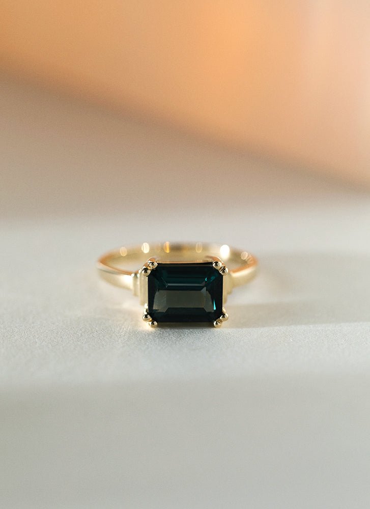 Limited Edition | Liv topaz london blue ring 14k gold - Studio Kroewe
