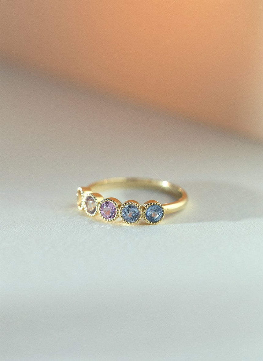 Limited Edition - Tully sapphire ring 14k gold - Studio Kroewe