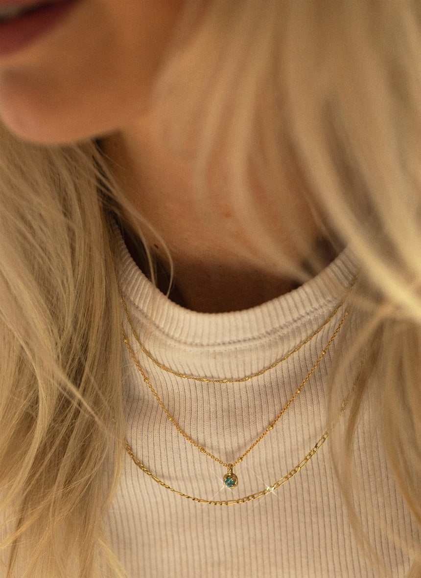 Little dido birthstone pendant 14k gold - Studio Kroewe