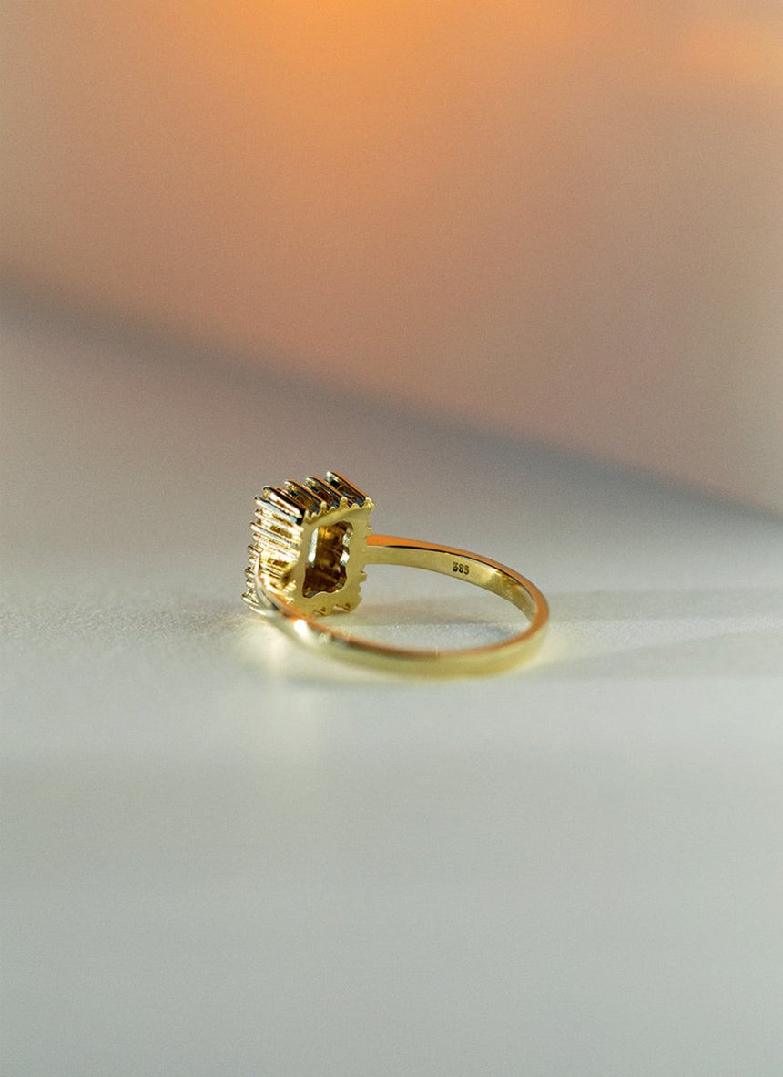 Lode halo diamond aquamarine ring 14k gold - Studio Kroewe