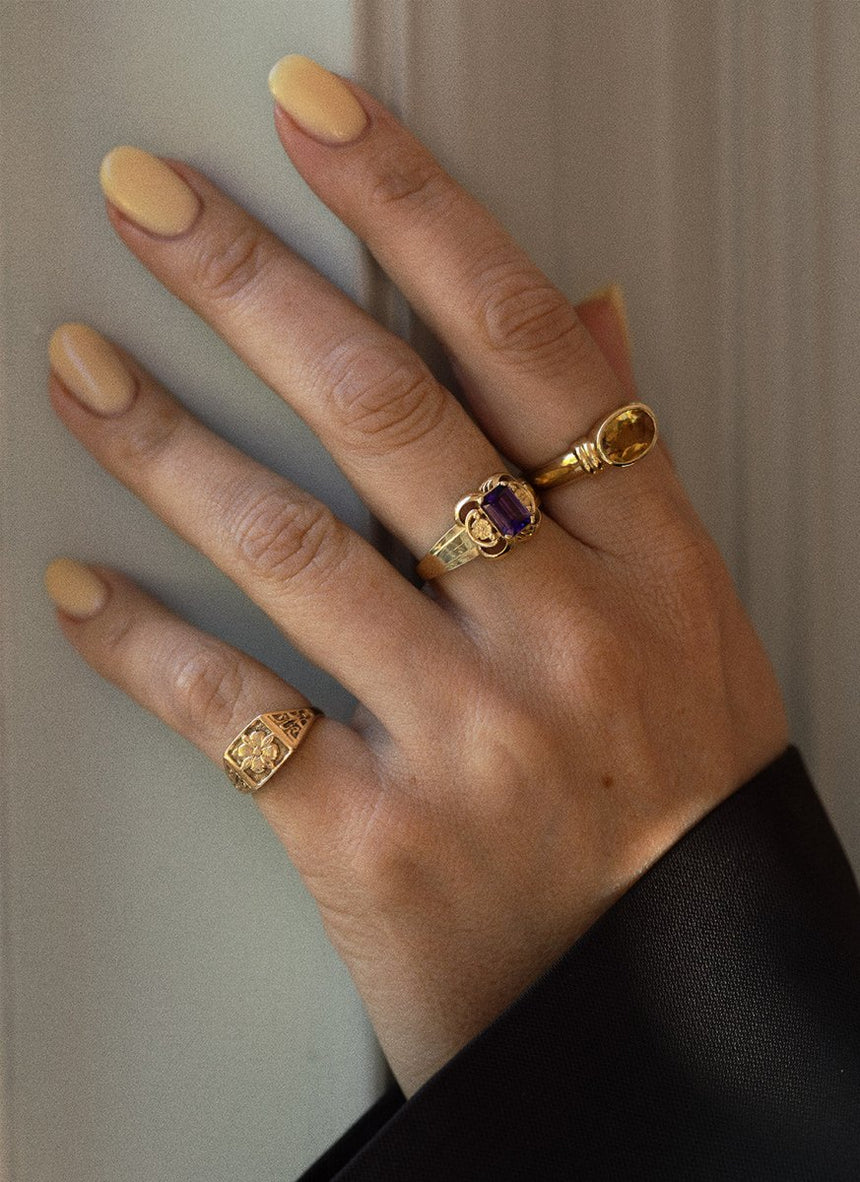 Loena amethyst ring 14k gold - Studio Kroewe
