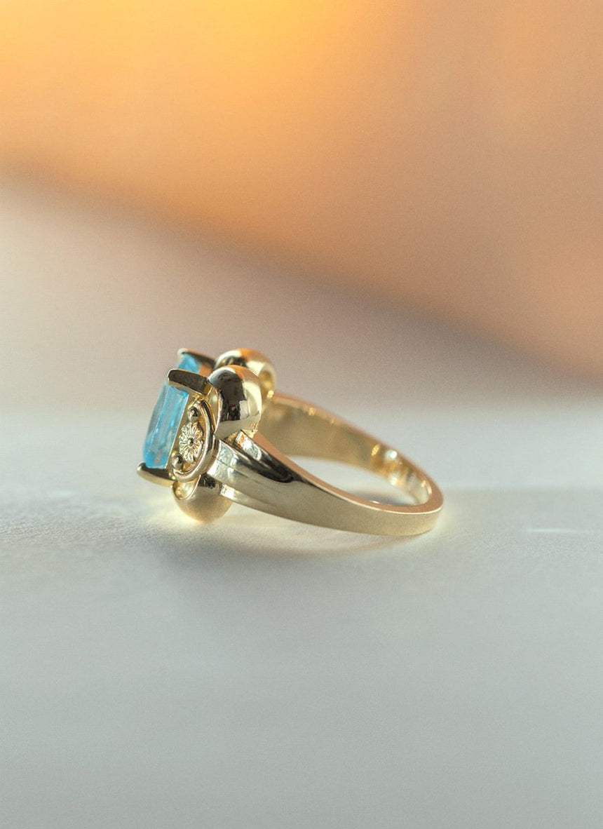 Loene topaz ring 14k gold - Studio Kroewe