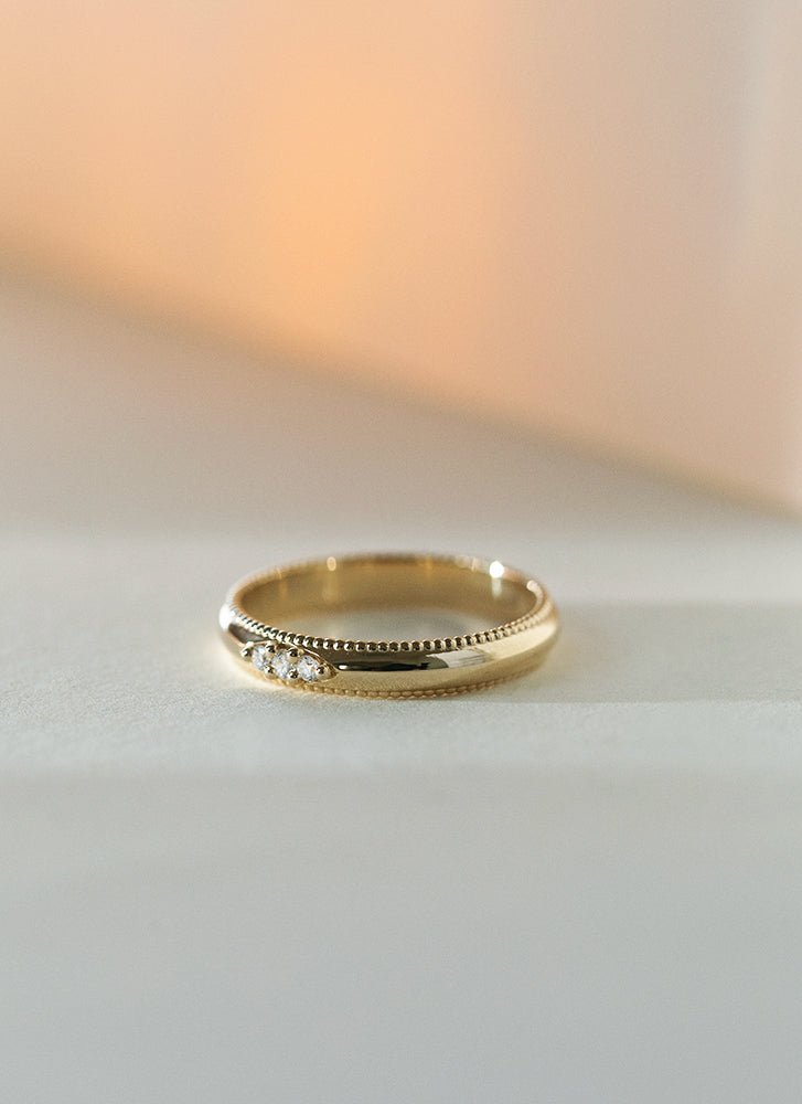 Lonny diamond ring 14k gold - Studio Kroewe