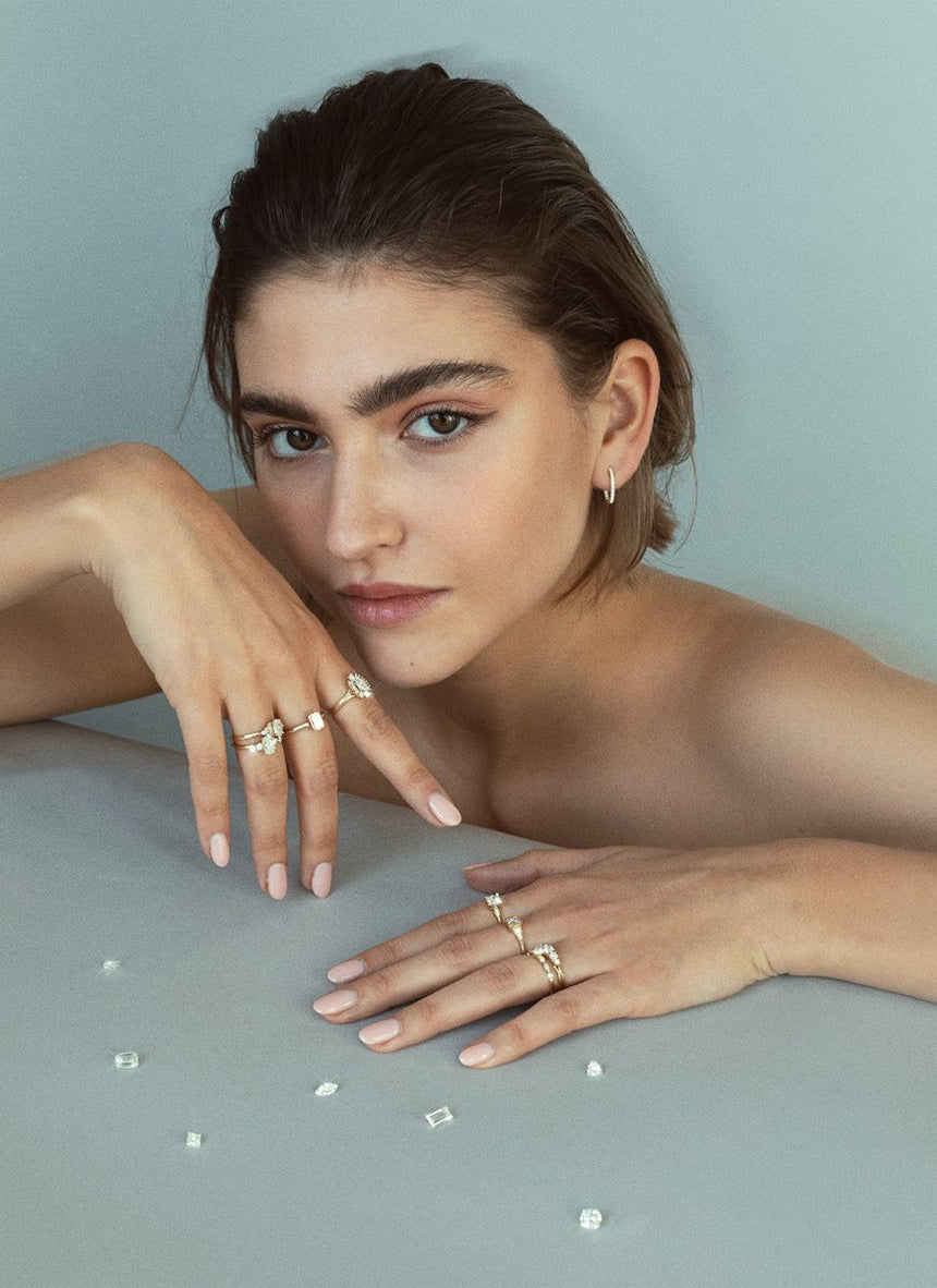 Noa emerald cut diamond ring 14k gold - Studio Kroewe