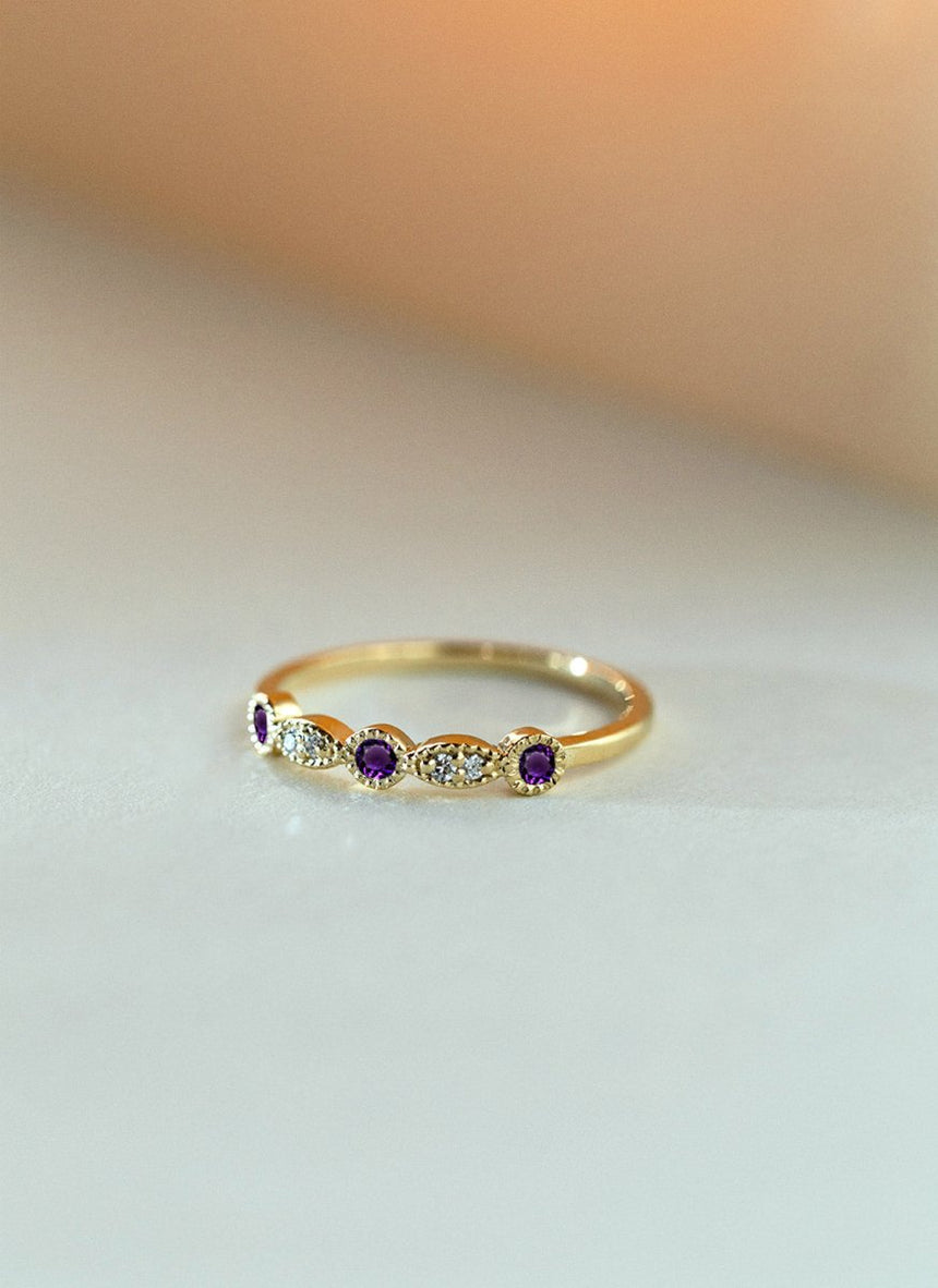 Sage diamond garnet january birthstone ring 14k gold - Studio Kroewe