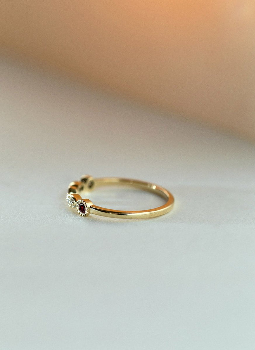 Sage diamond garnet january birthstone ring 14k gold - Studio Kroewe