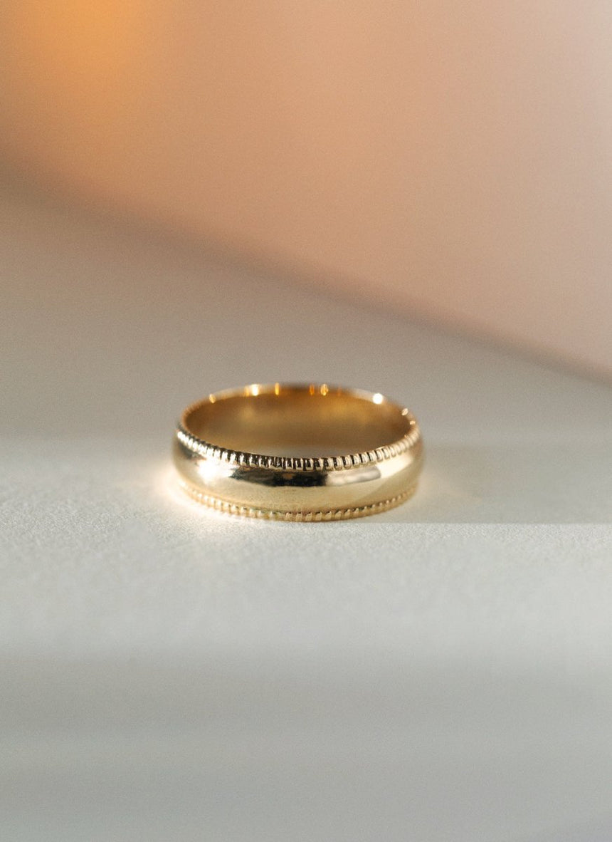The gent rocco ring 14k gold - Studio Kroewe