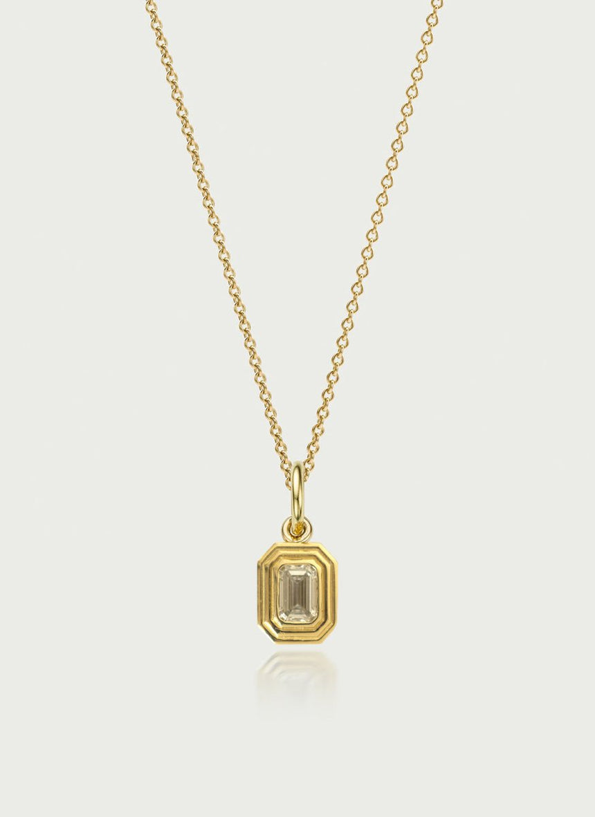 St. jacob scallop charm 14k gold - Studio Kroewe
