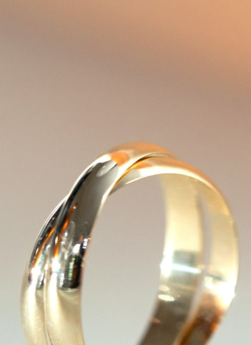 Two is a crowd ring 14k gold - Studio Kroewe