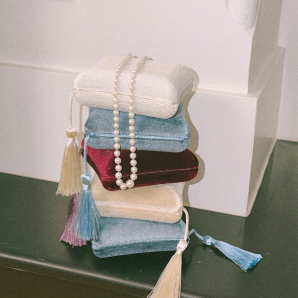 Studio Kroewe - Velvet tassel light blue jewelry box