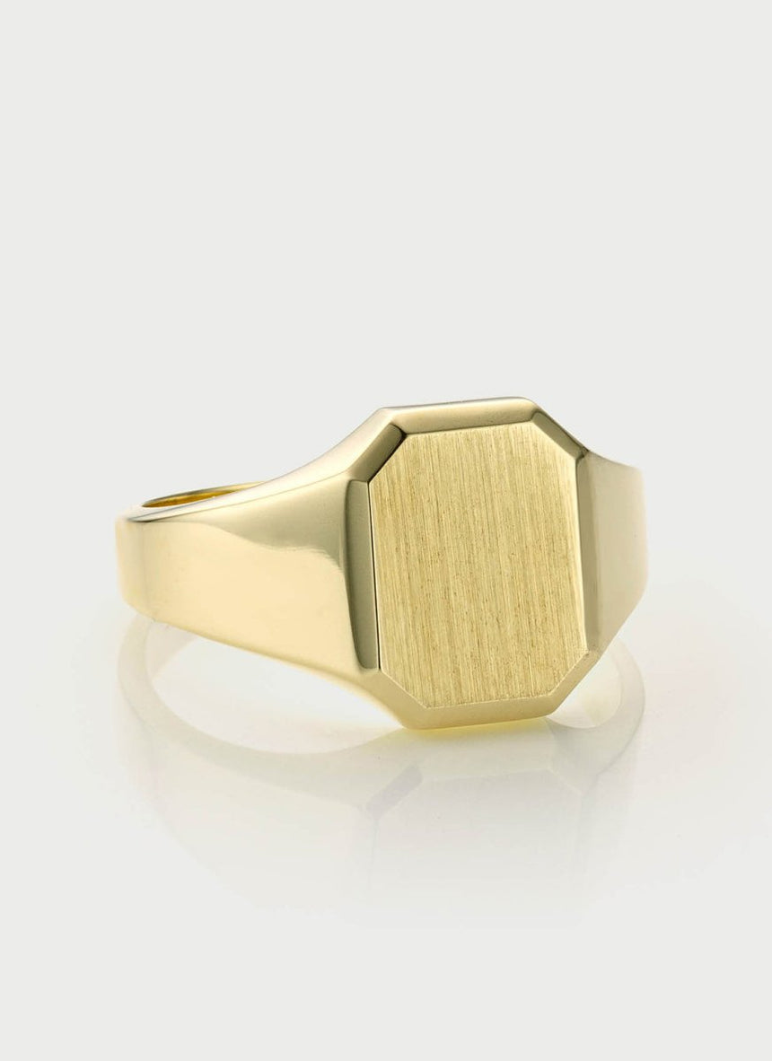 Woody signet ring 14k gold - Studio Kroewe