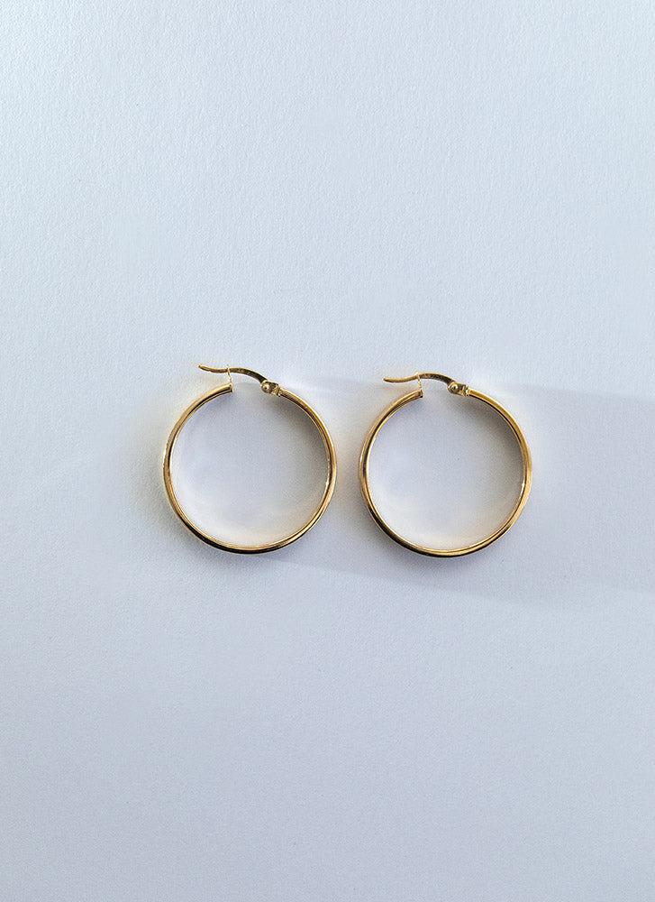 Delphine square hoop earrings 14k gold