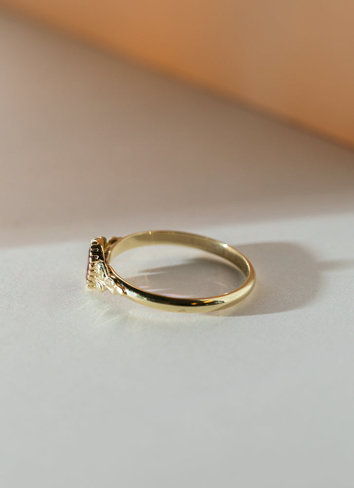 Elay rhodolite 14k gold ring