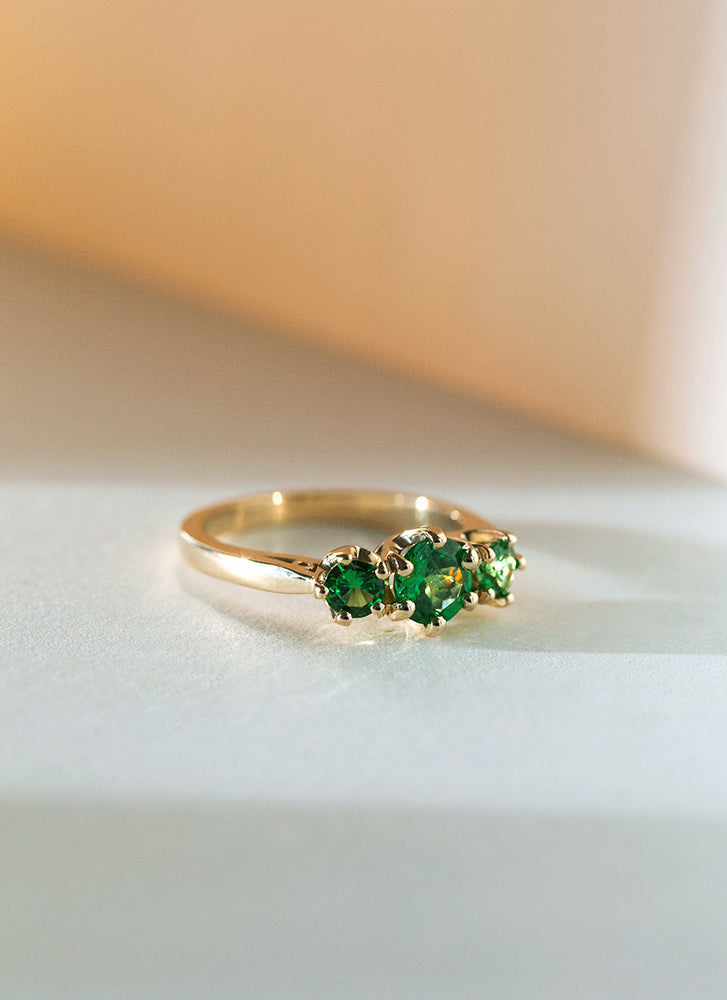 Frida tsavorite ring 14k gold