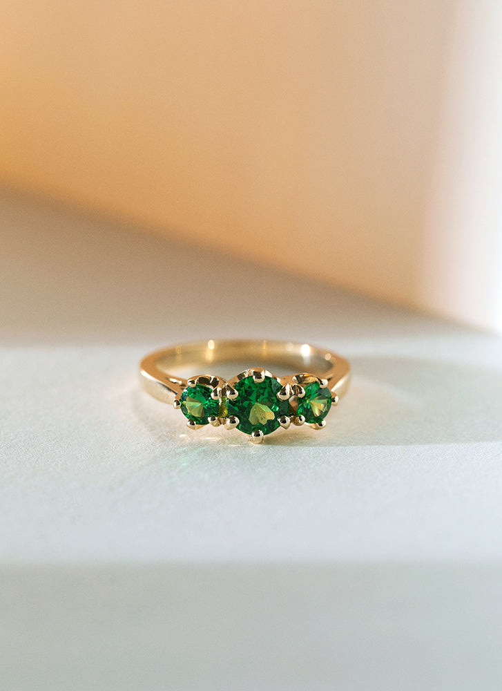 Frida tsavorite ring 14k gold
