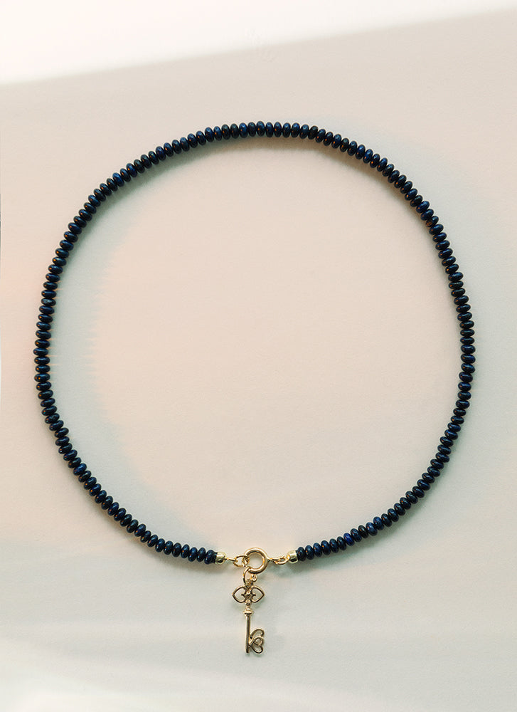 Jane lapis lazuli necklace with front lock 14k gold
