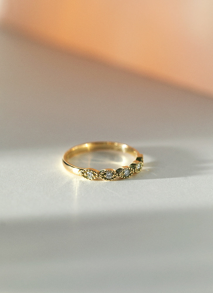 Yoki diamant rhodoliet entourage ring 14k goud